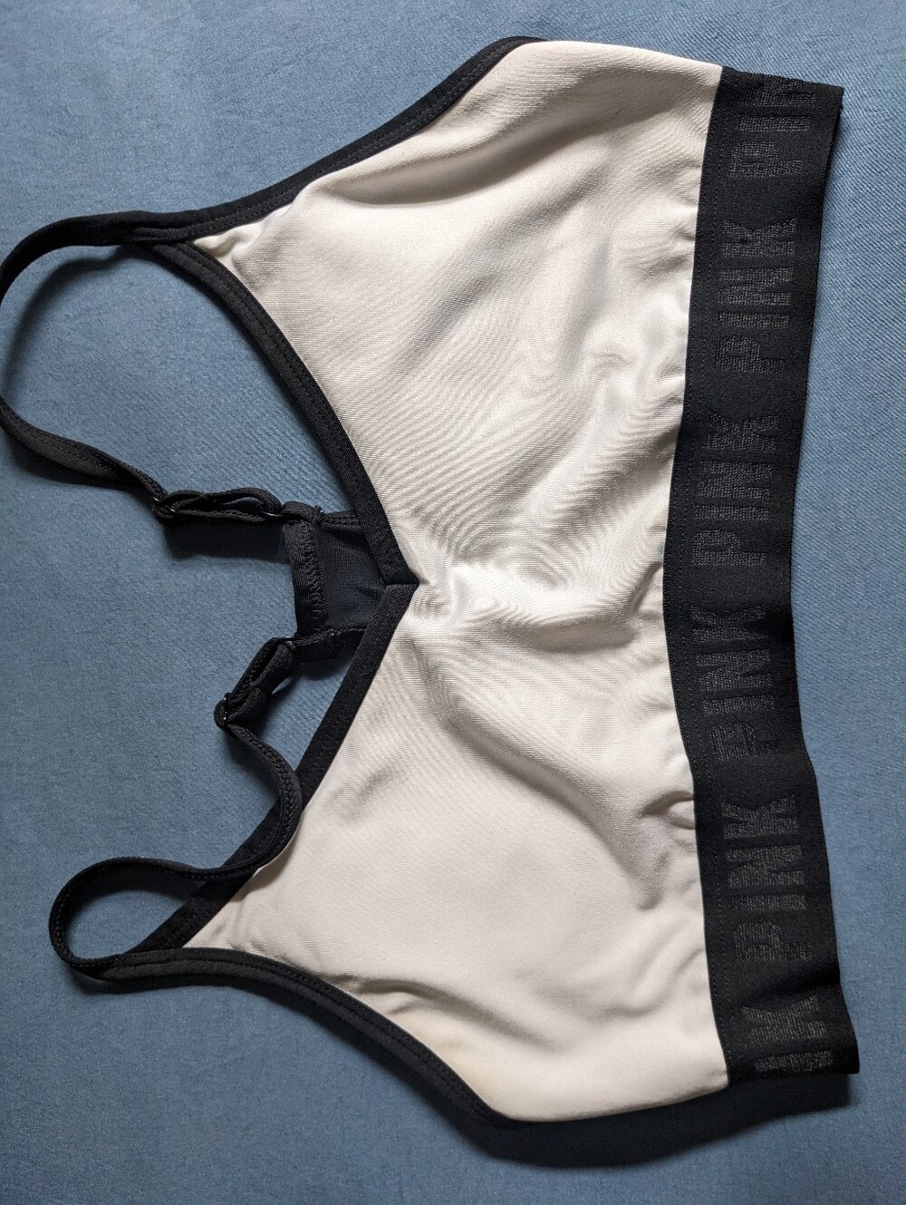 Bundle Of VS Sports Bras - Picture 4 of 10
